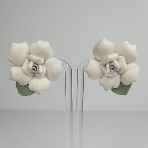 Elegant White Floral Earrings